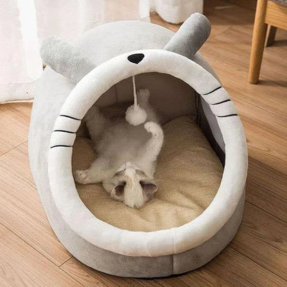 Cozy & Charming Deep Sleep Cat Bed - Foldable, Removable, and Washable Sleeping Mat for Your Feline Friends