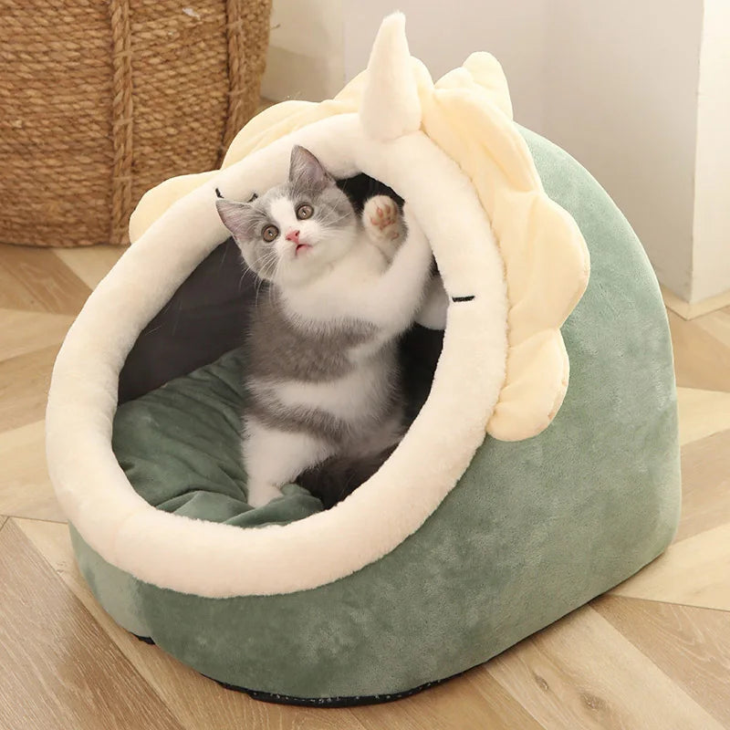 Cozy & Charming Deep Sleep Cat Bed - Foldable, Removable, and Washable Sleeping Mat for Your Feline Friends